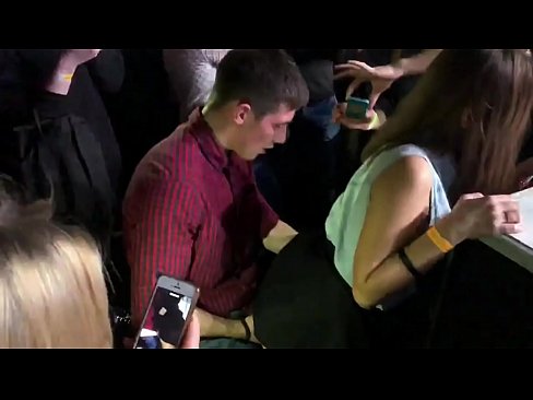 ❤️ เซ็กซ์จริงในไนท์คลับรัสเซีย สาวรัสเซียอายุ 18 ปีในทวารหนักและช่องคลอดระยำในไนท์คลับ ❌ หนังโป๊อย่างหนัก ที่เรา th.libporno.ru ☑